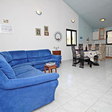 Guest House Beverin 살리 외부 사진