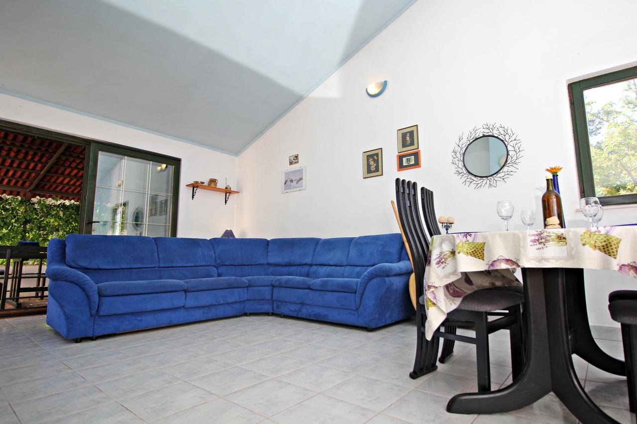 Guest House Beverin 살리 외부 사진