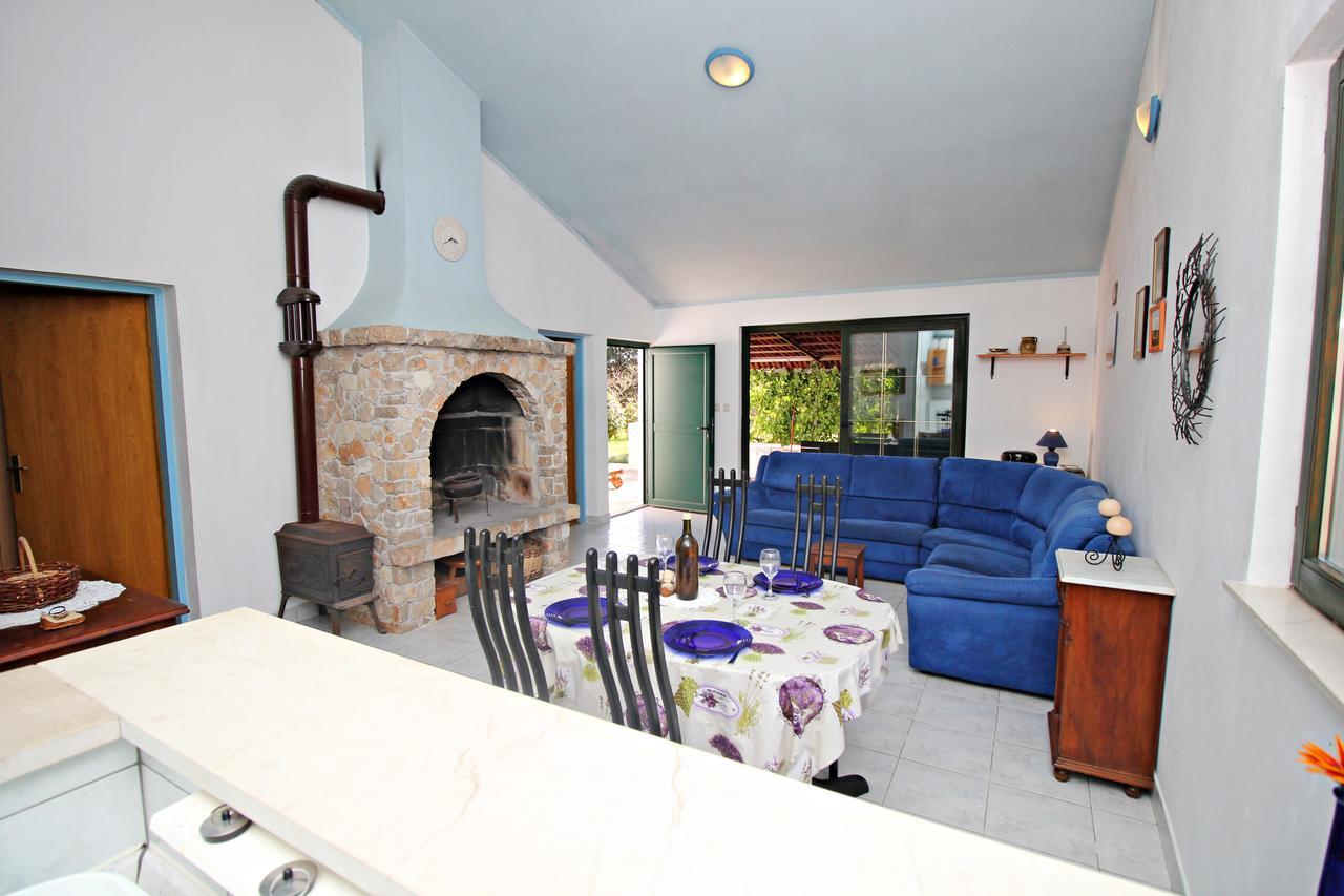 Guest House Beverin 살리 외부 사진