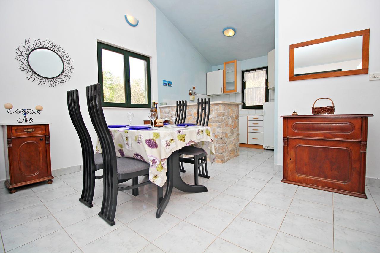 Guest House Beverin 살리 외부 사진